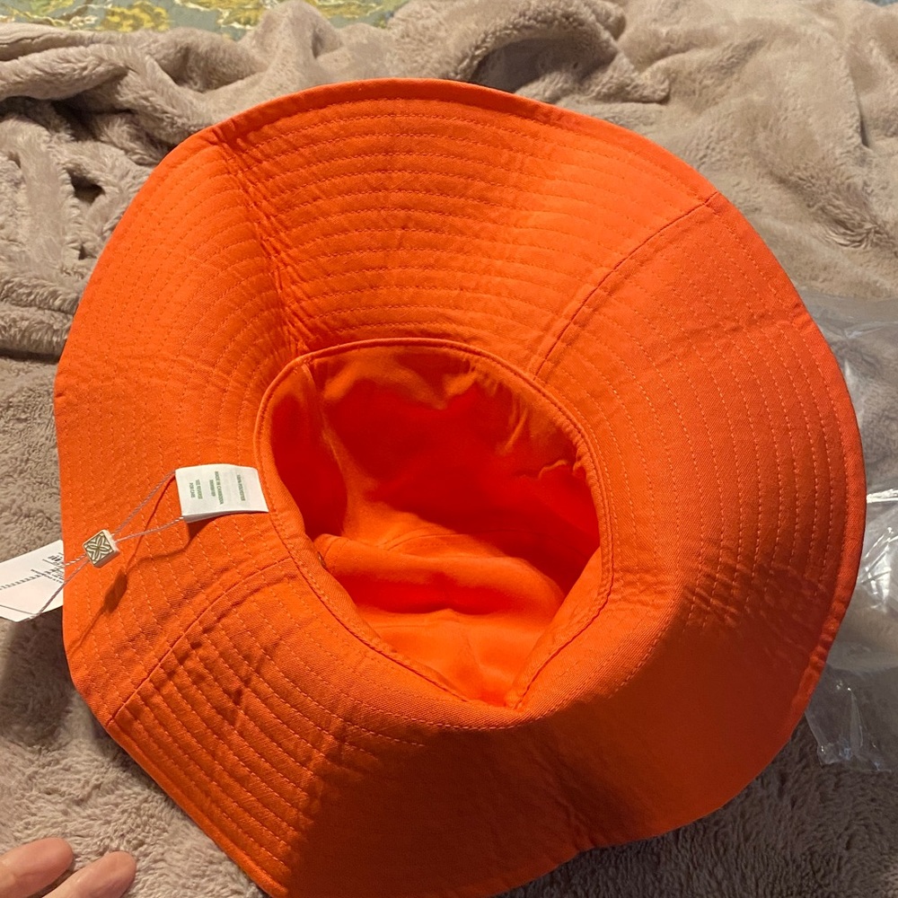 #1 Lilly Pulitzer Vibrant Floral Blue Sun Hat Bahamian Rhapsody NWT - Picture 2 of 7
